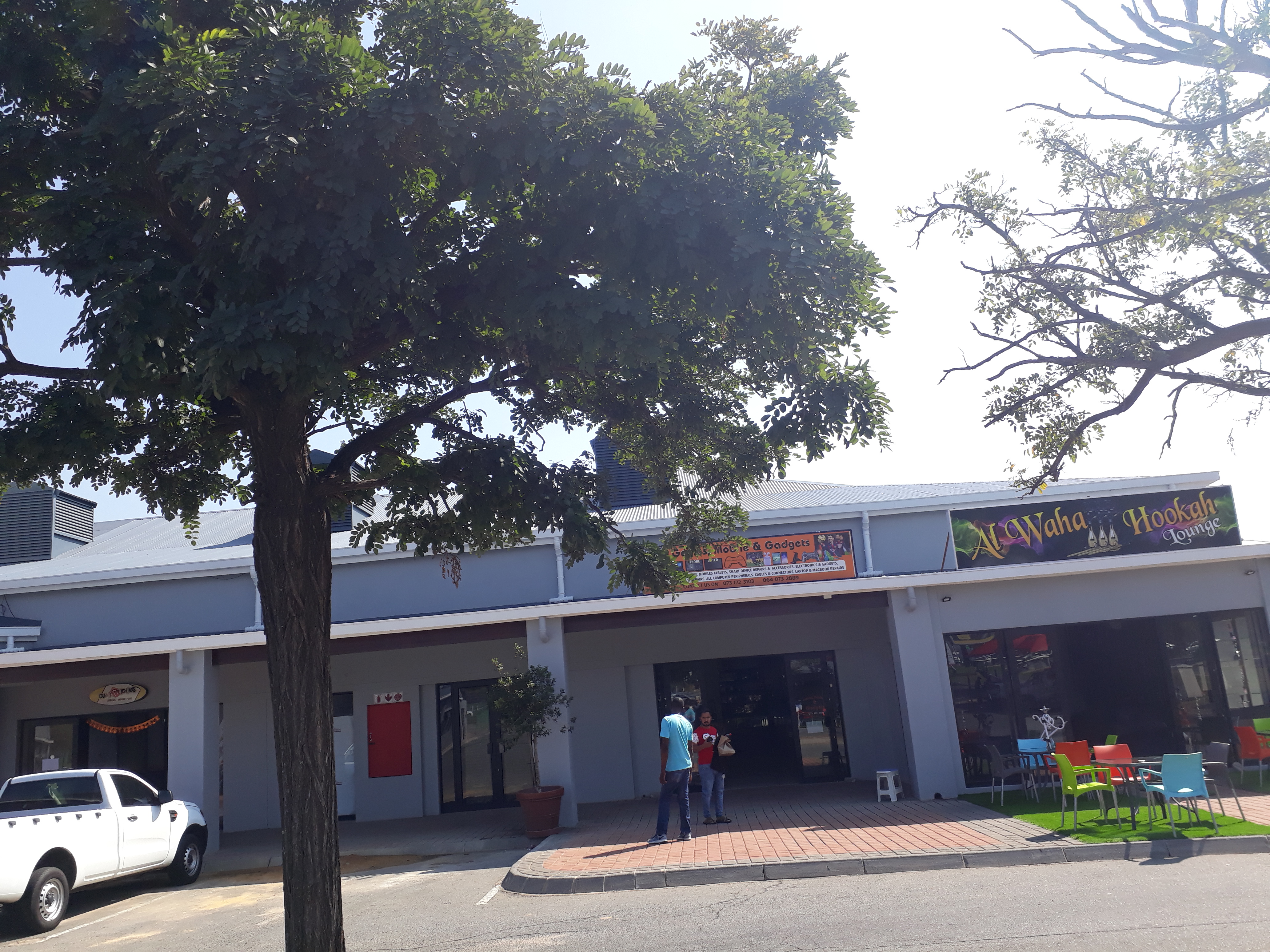 Retail Shops to rent at The Club House in Ferndale