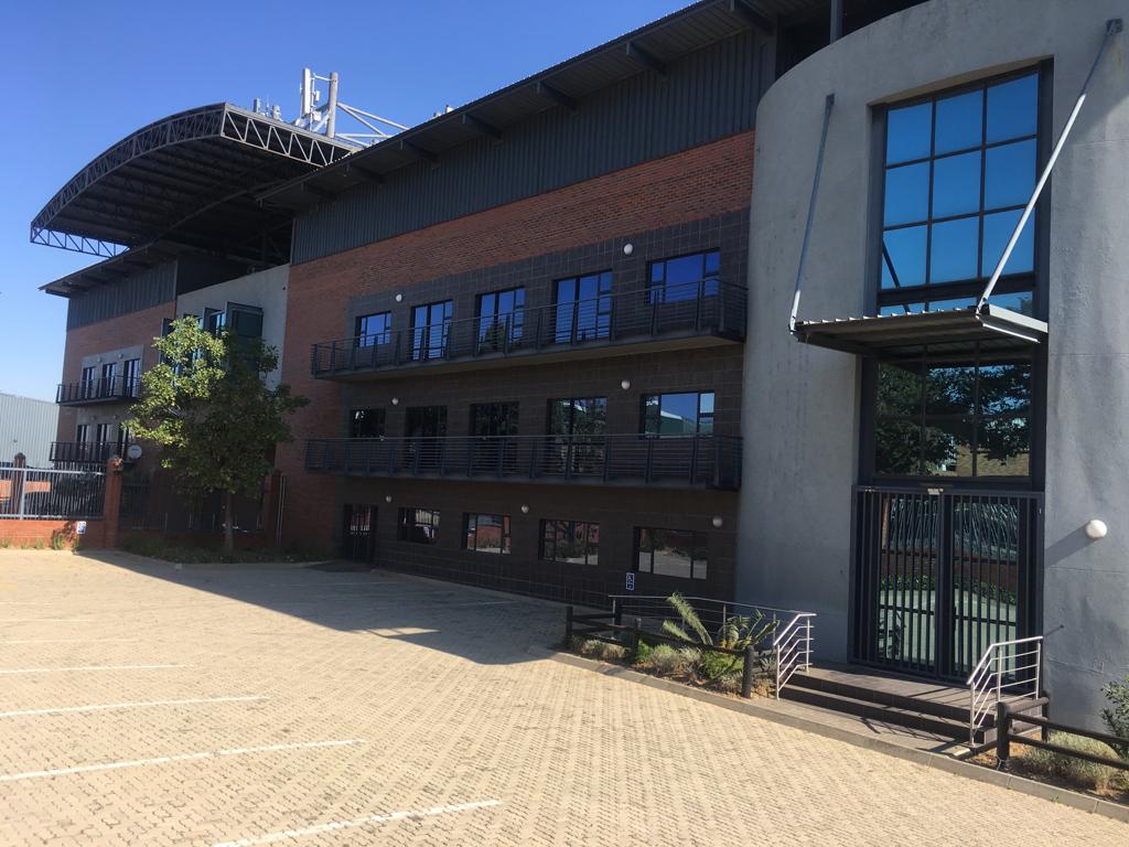 200m² Office Space to rent at Kimbuilt Industrial Park in Laser Park