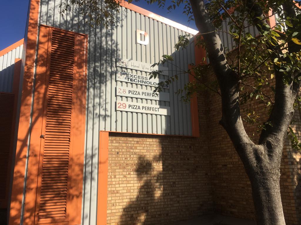 181m² Warehouse to rent at OHM Industrial Park in Kya Sand