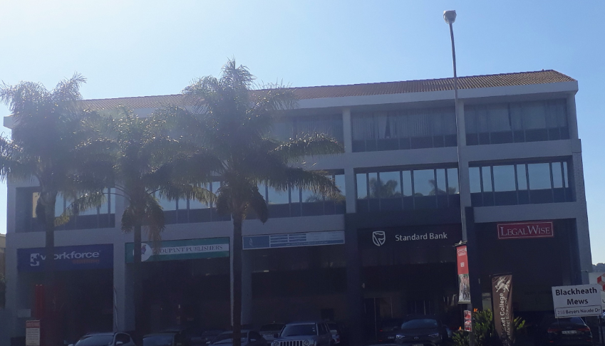 146m² Office Space to rent at Blackheath Mews - Cresta in Blackheath