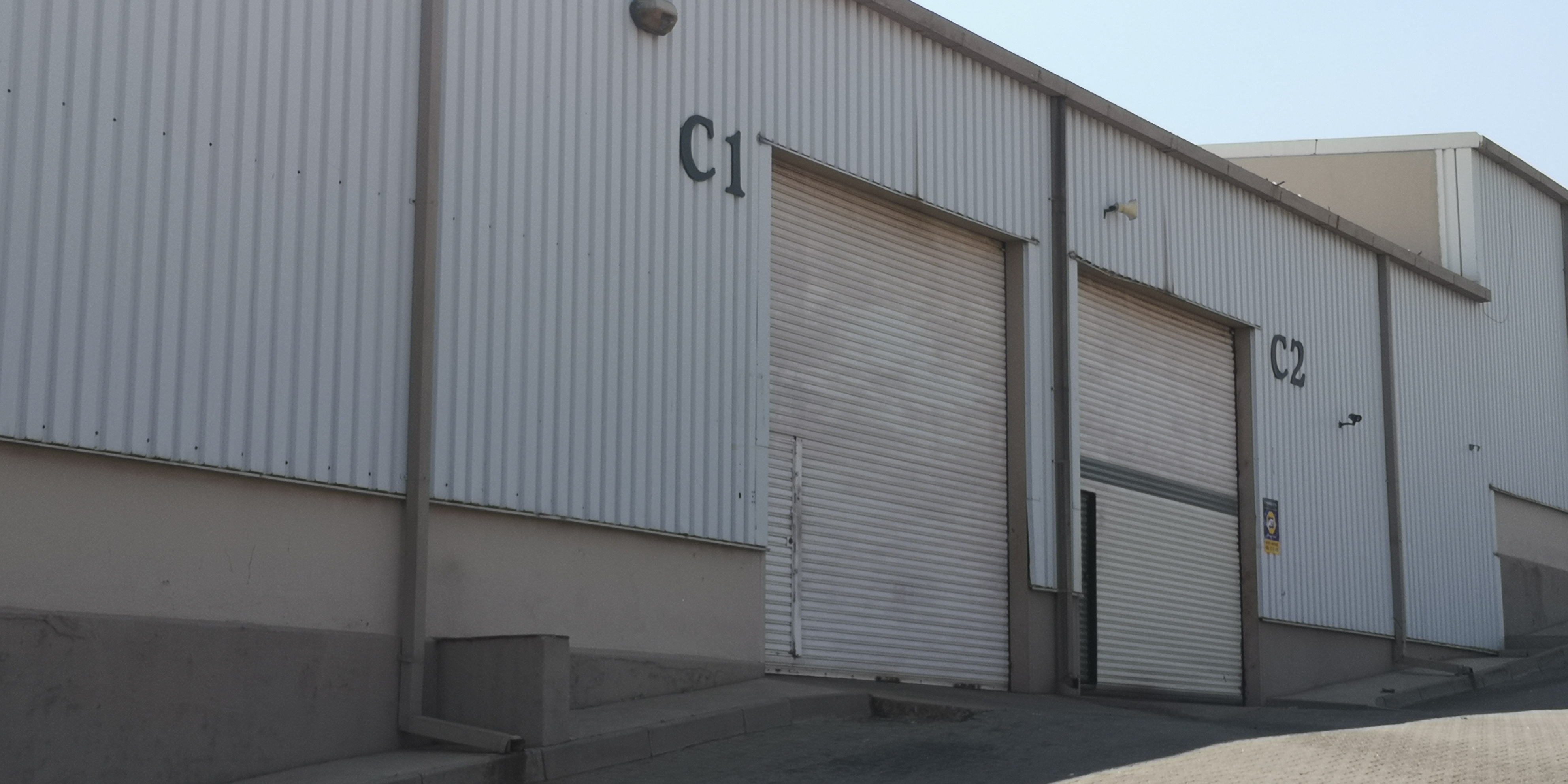 Warehouse to rent at Mount Royal Business Park in Halfway House