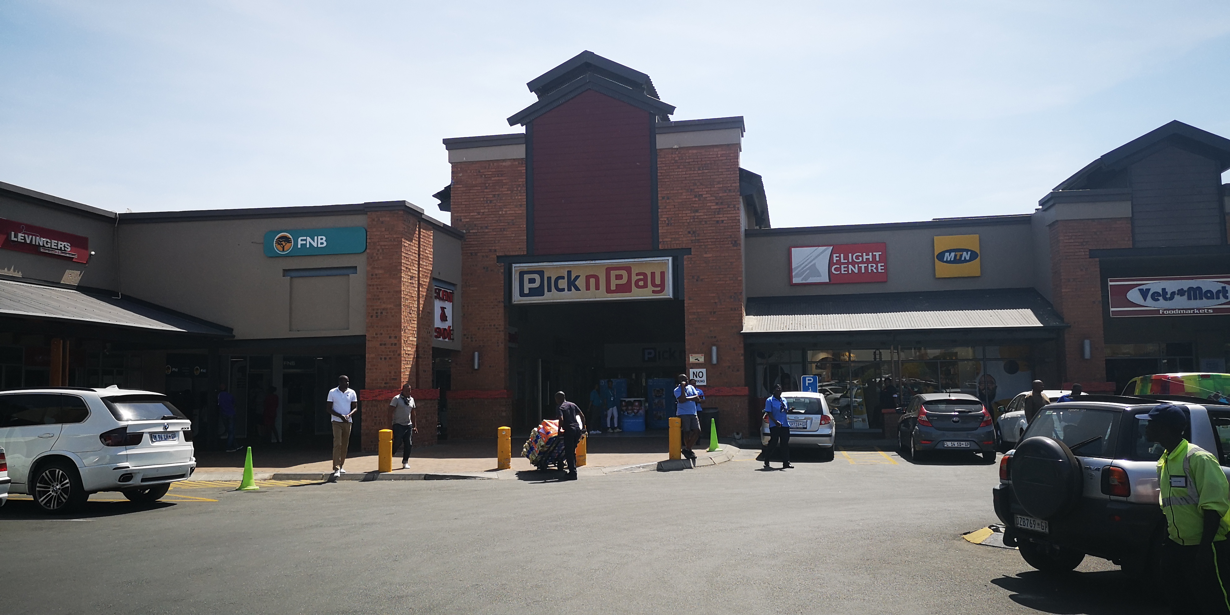 115m² Retail Shops to rent at Chilli Lane - Sunninghill in Sunninghill
