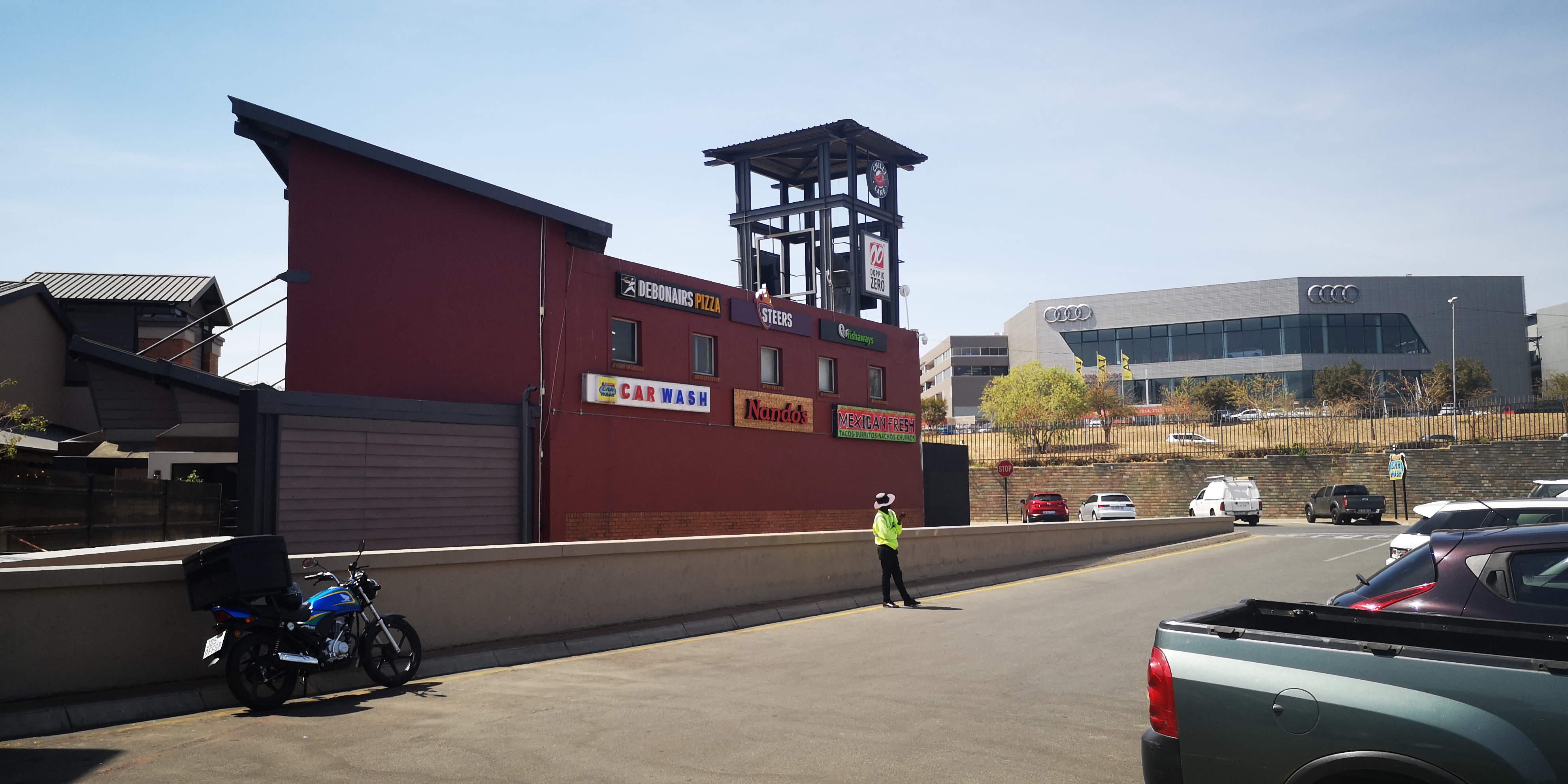 115m² Retail Shops to rent at Chilli Lane - Sunninghill in Sunninghill