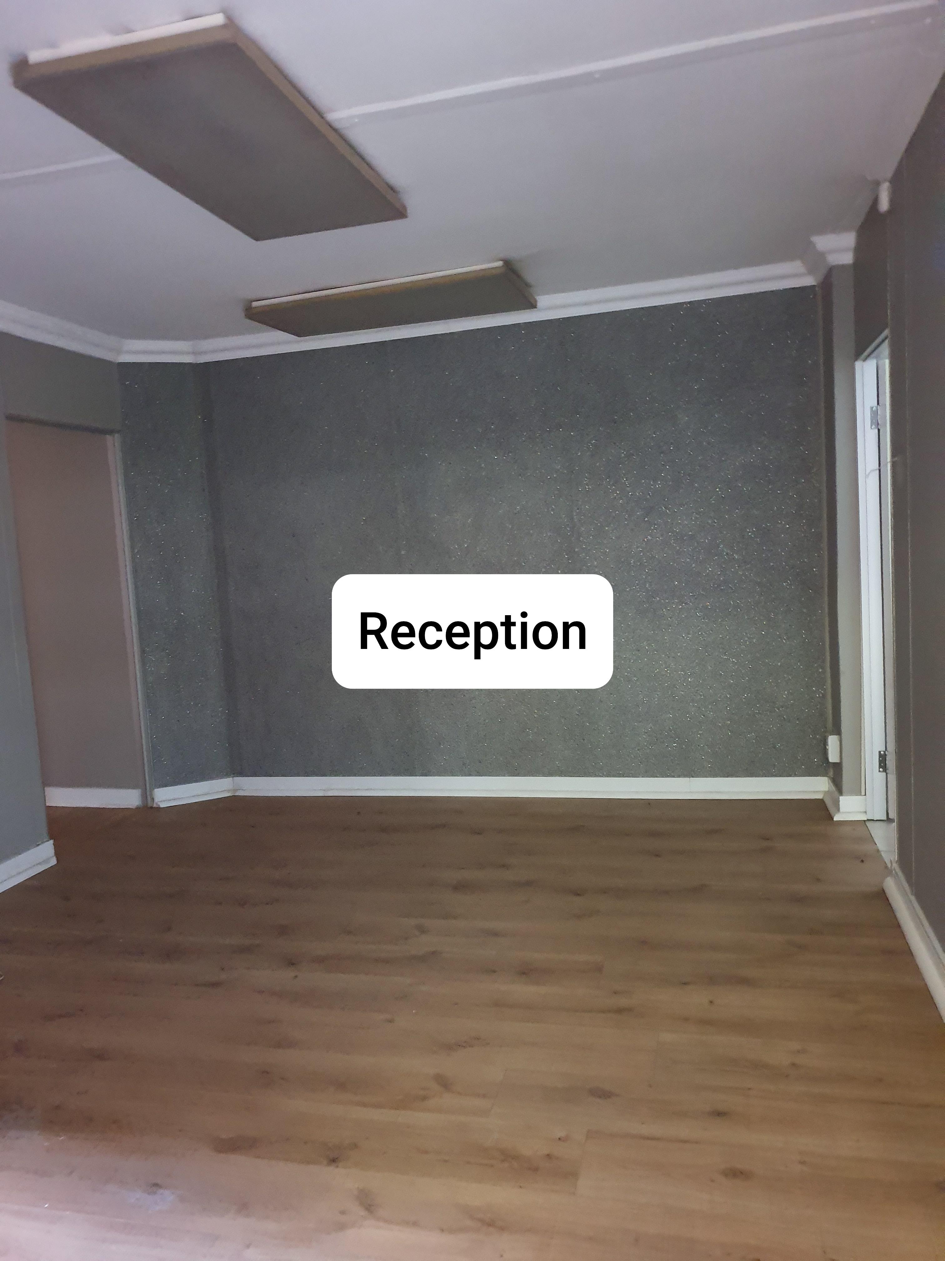 91m² Office Space to rent at Oak Place in Ferndale