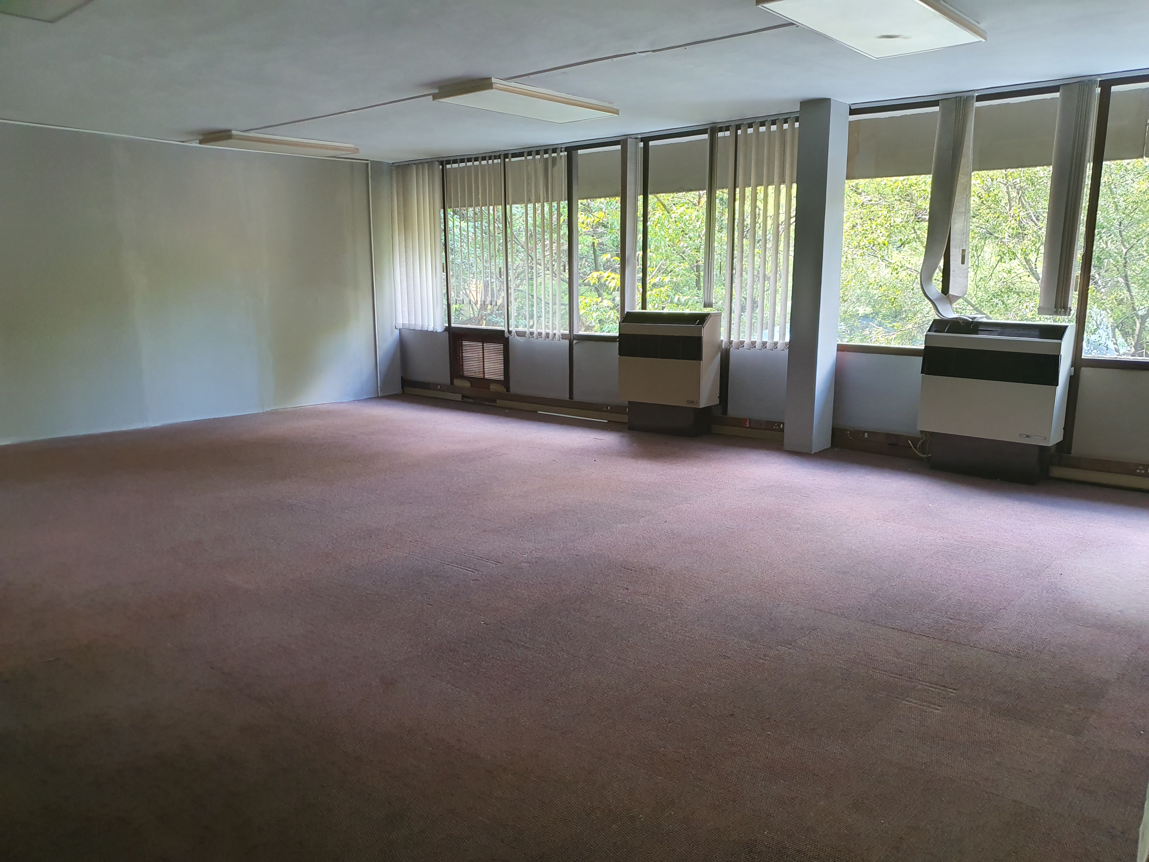 91m² Office Space to rent at Oak Place in Ferndale