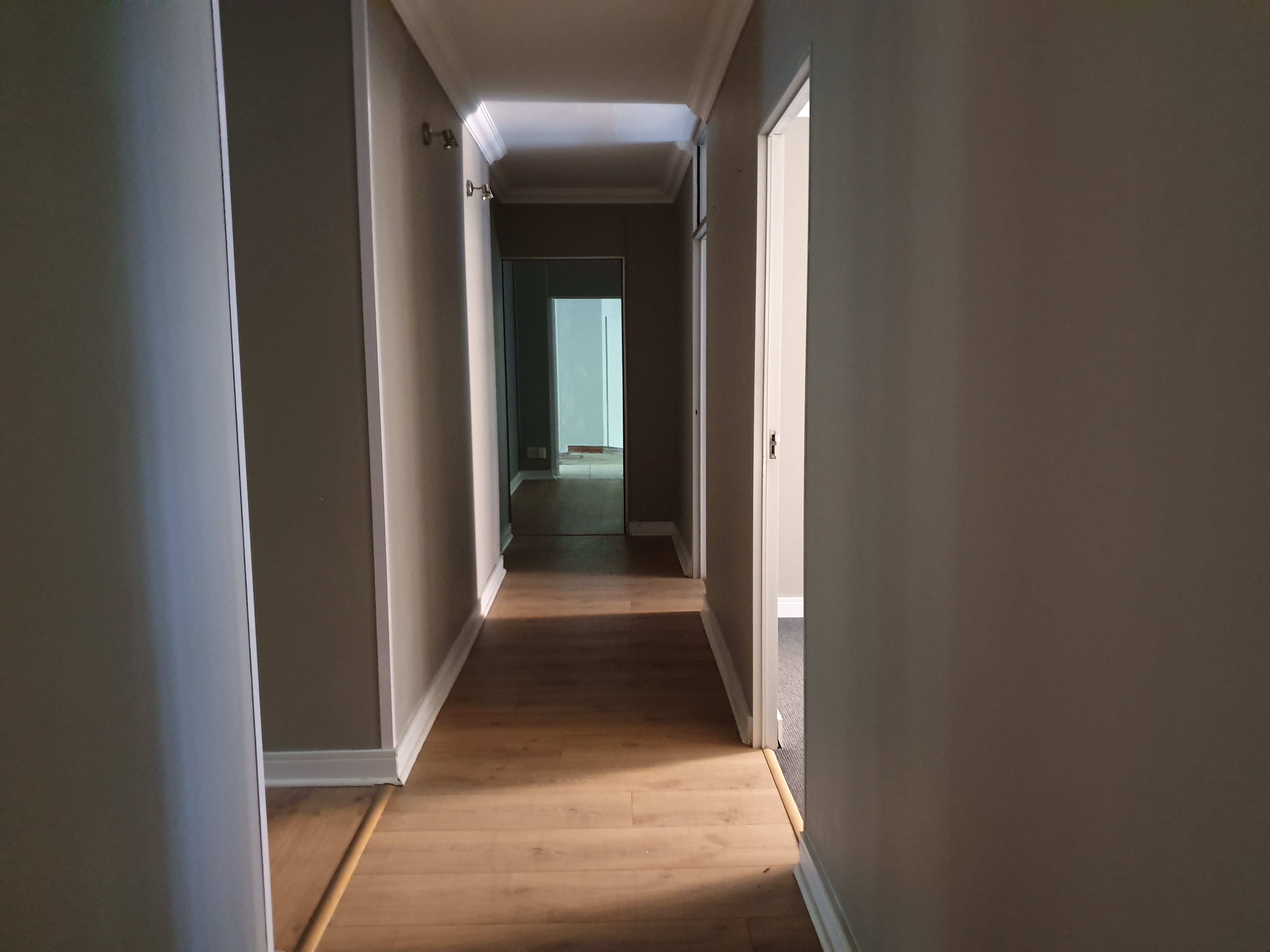 91m² Office Space to rent at Oak Place in Ferndale