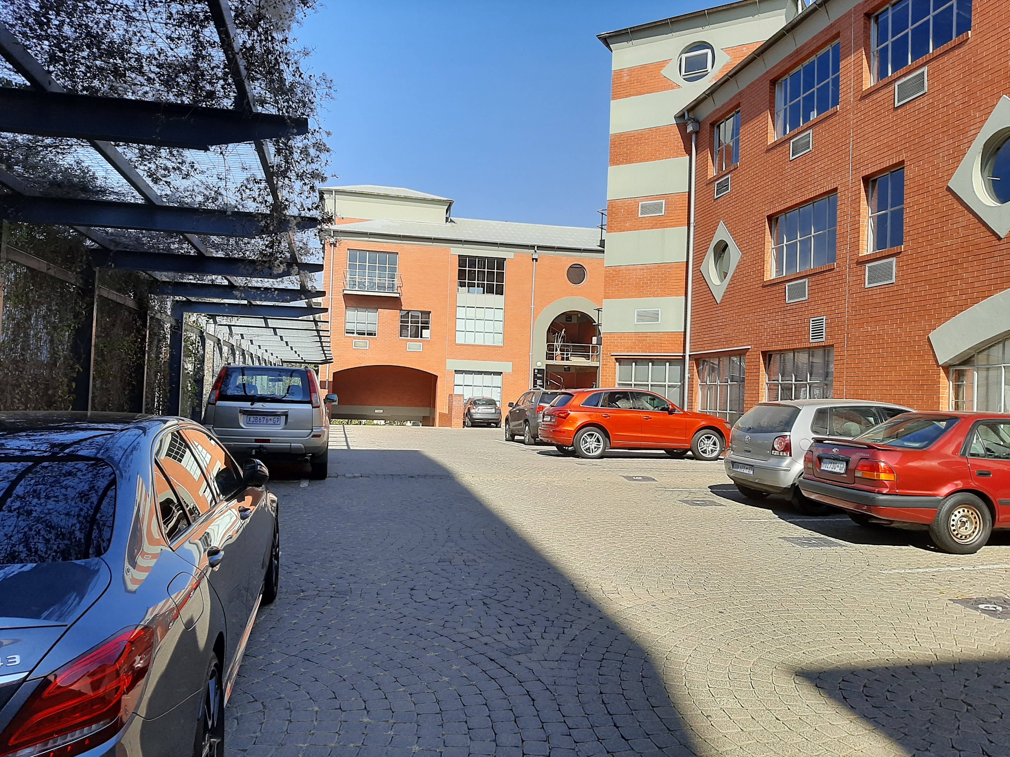 Office Space to rent at  in Parktown North