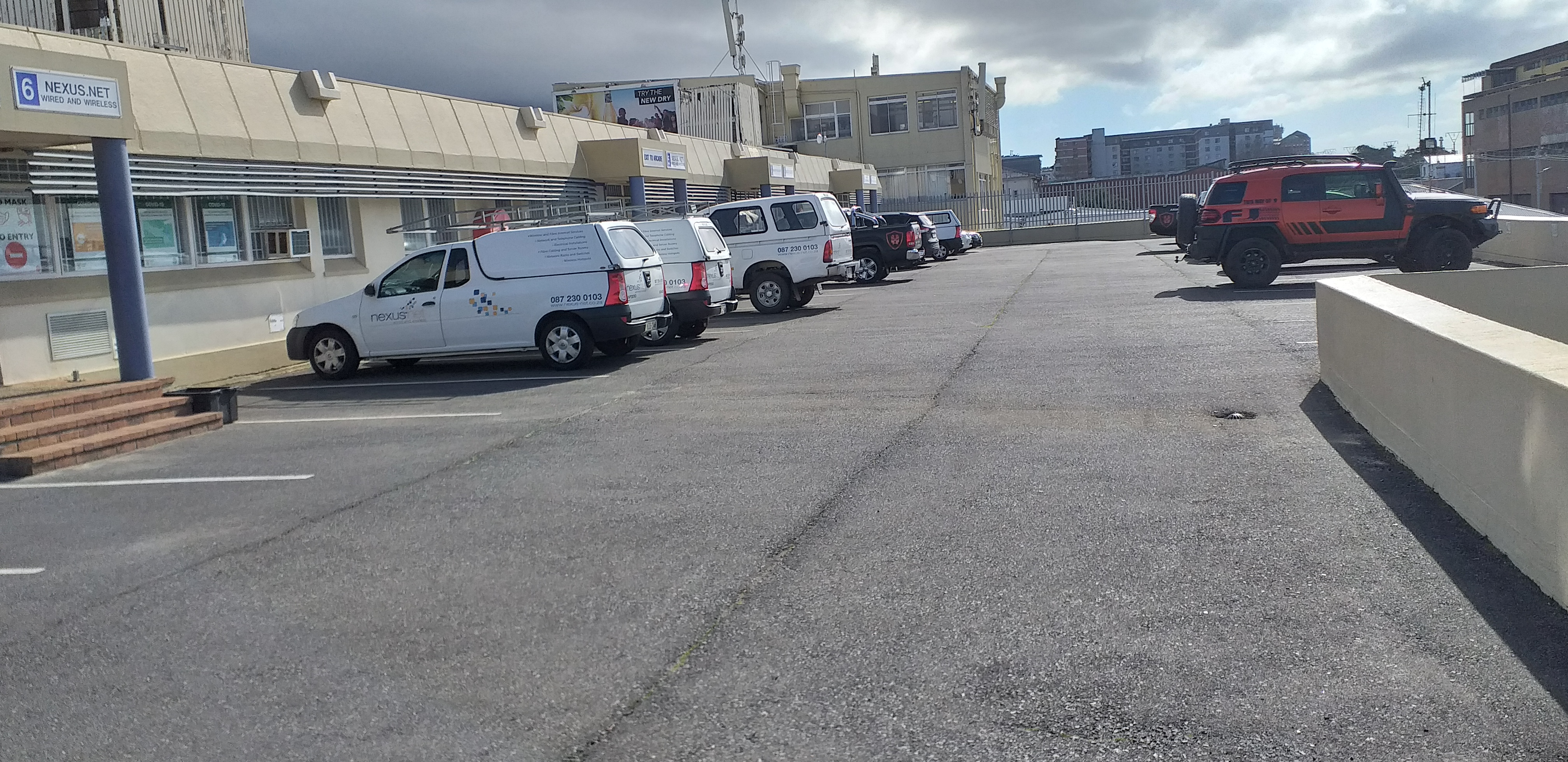 87m² Office Space to rent at Burlington Arcade in Wynberg