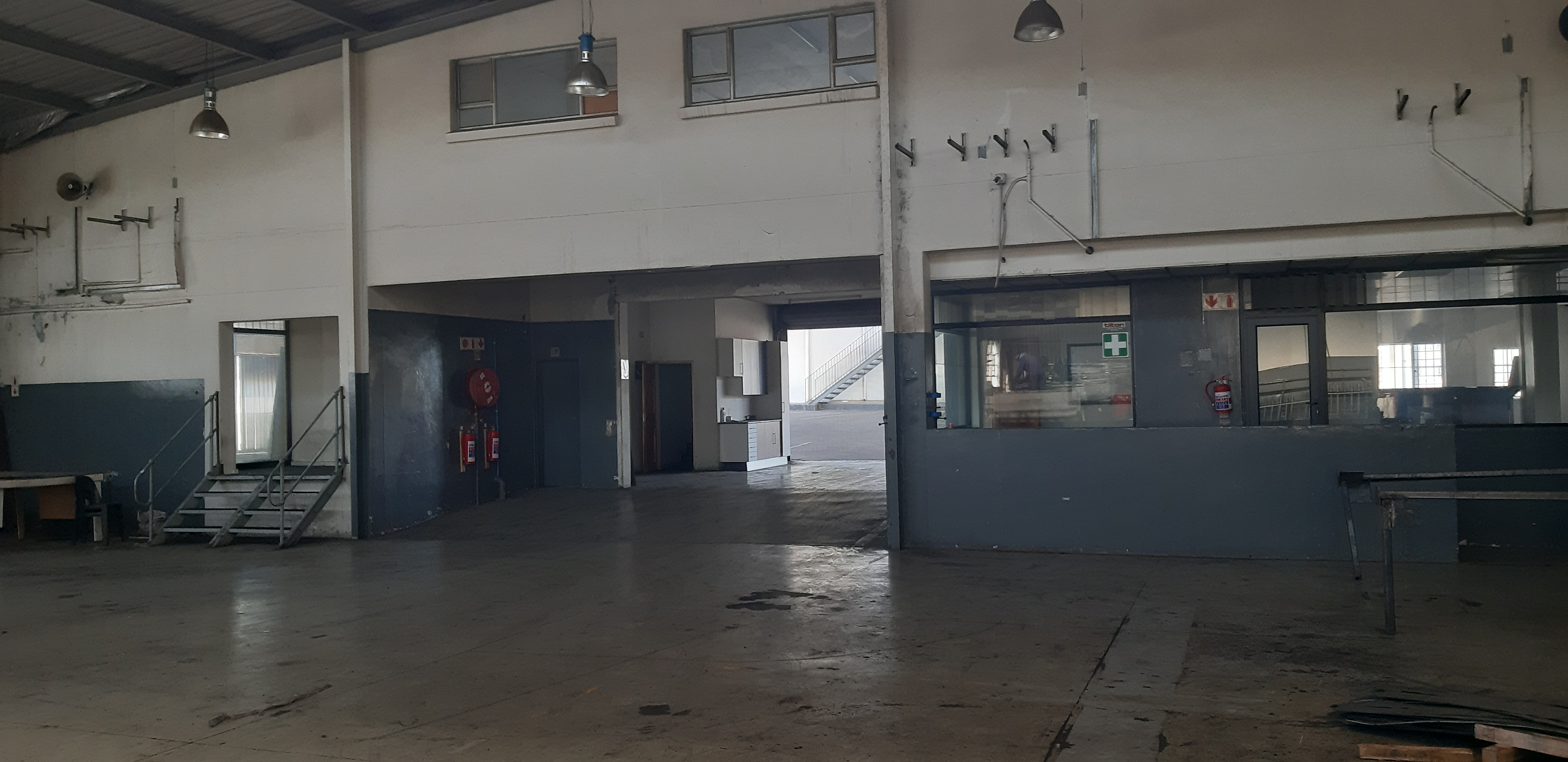 Game Rdc Warehouse 1 President Street: Warehouse to let in Germiston.