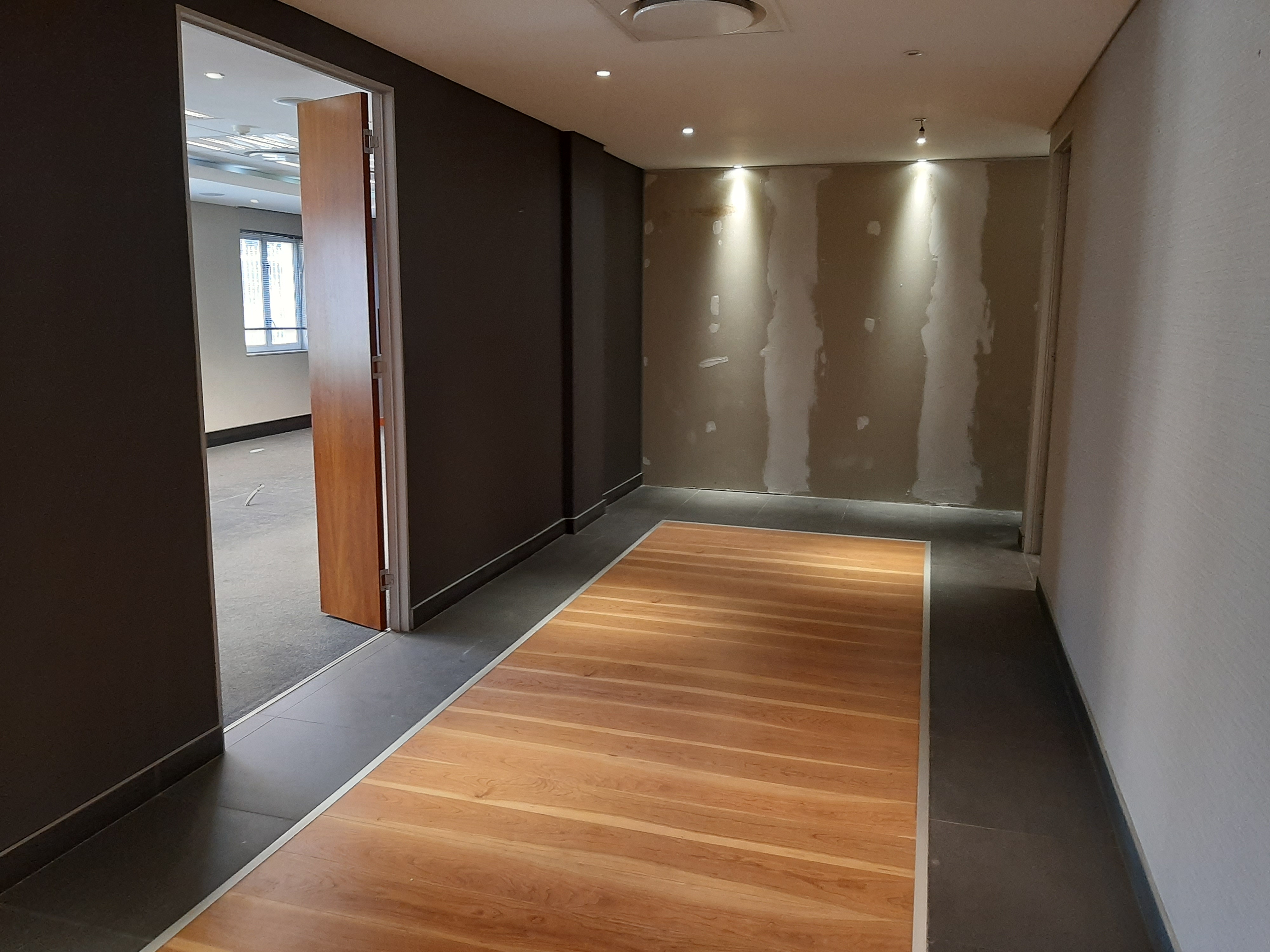 Office Space to rent at One on Ninth in Houghton Estate