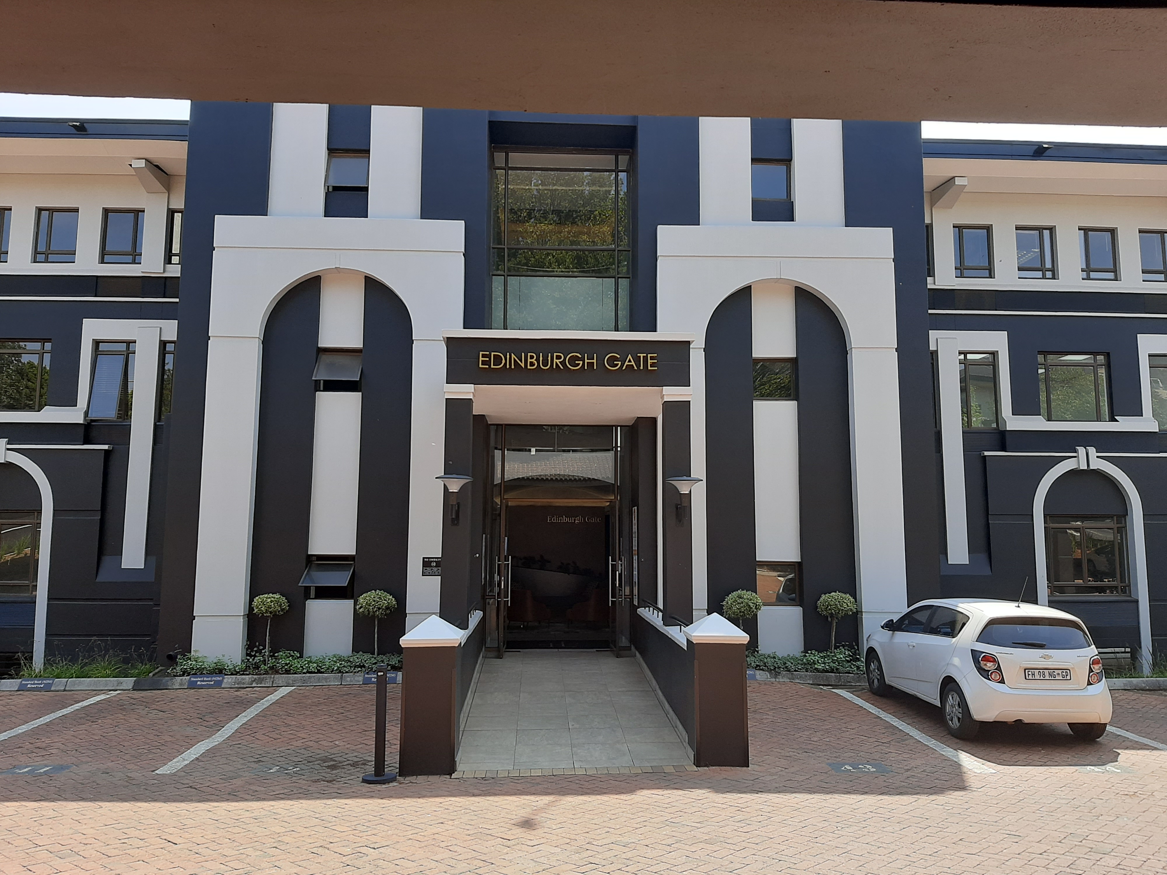 Office Space to rent at Hyde Park Lane in Hyde Park