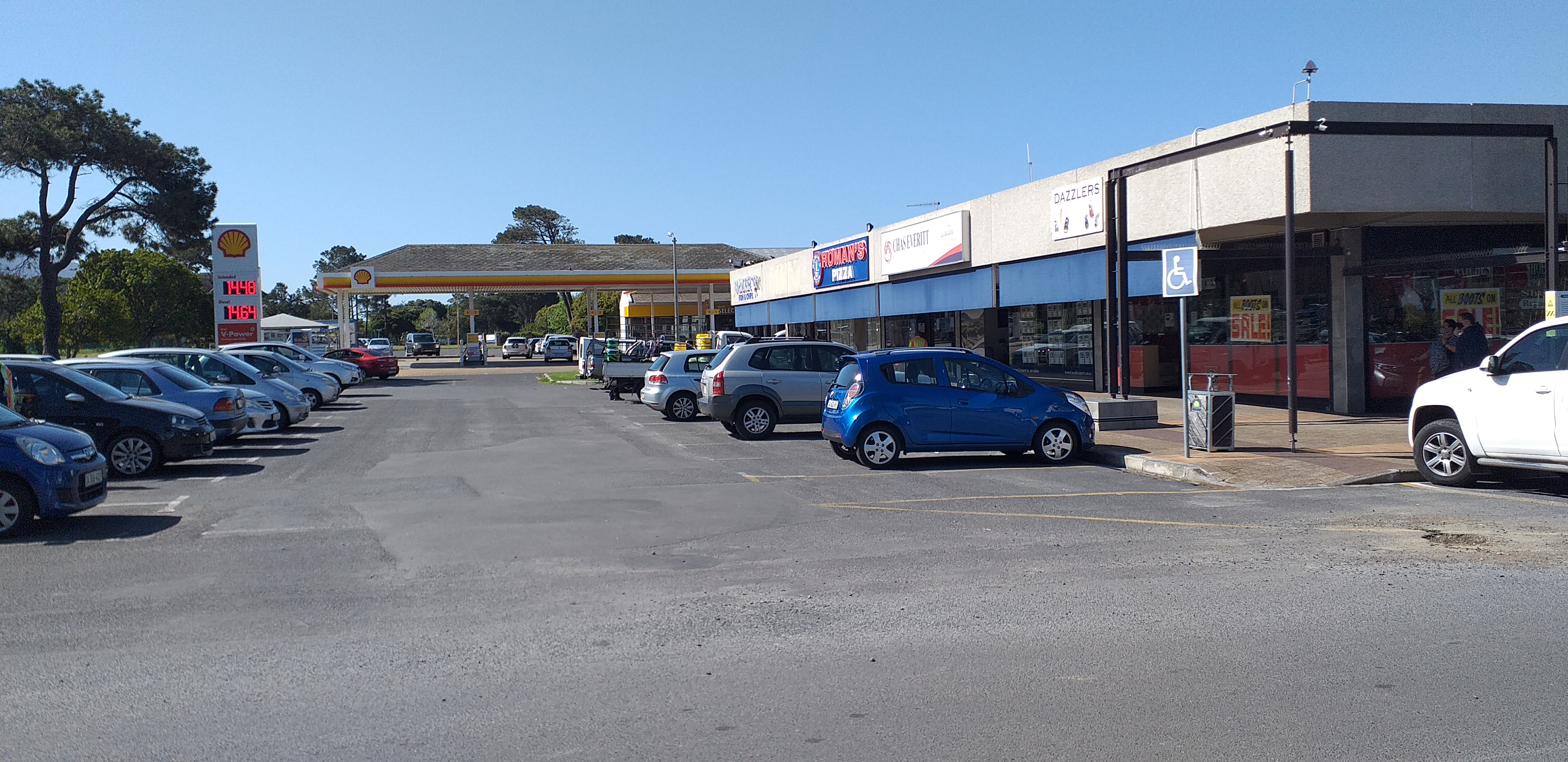 Retail Shops to rent at Park N Shop - Meadowridge in Meadowridge