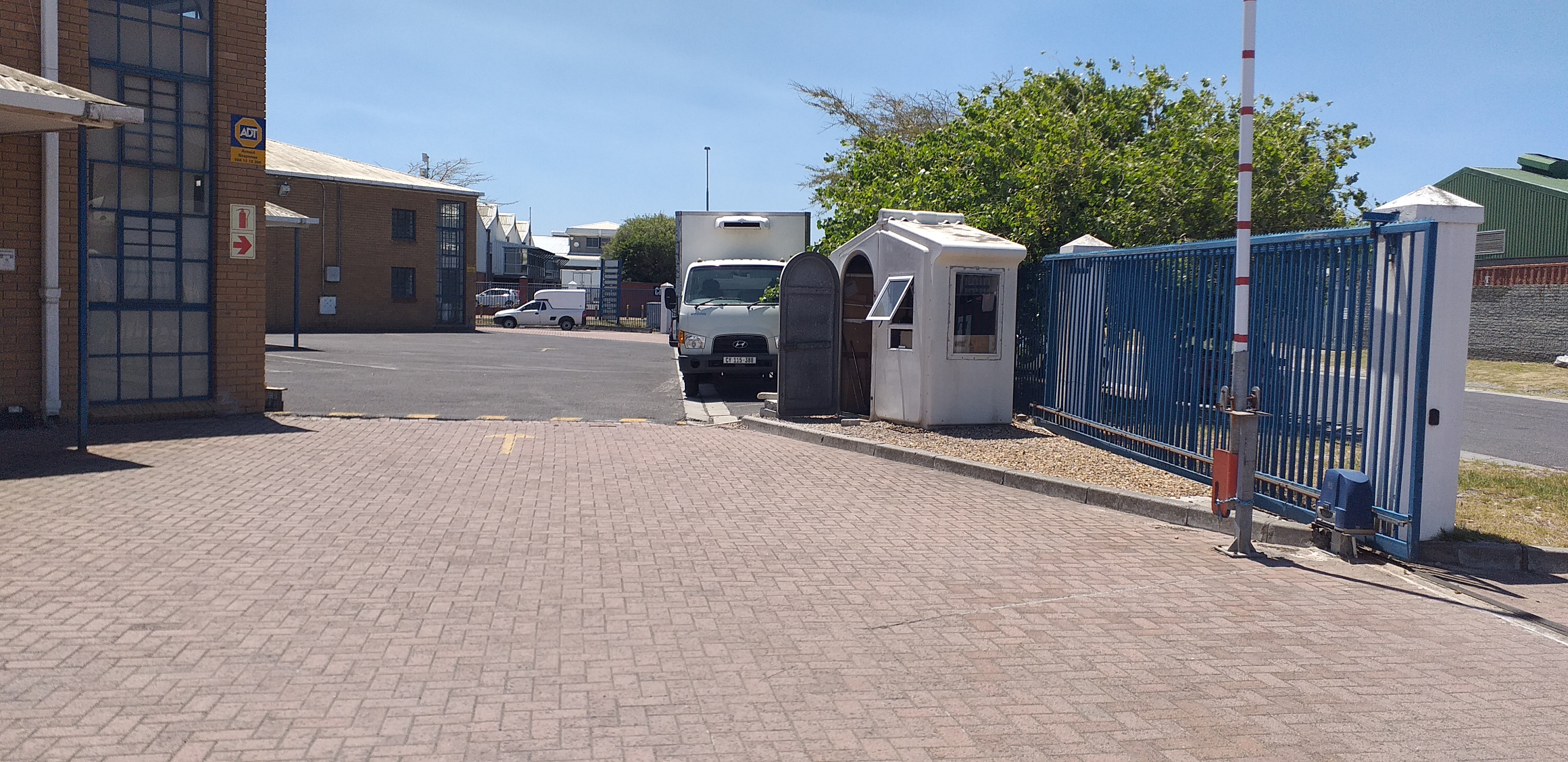 Warehouse to rent at Sky Park in Airport Industria
