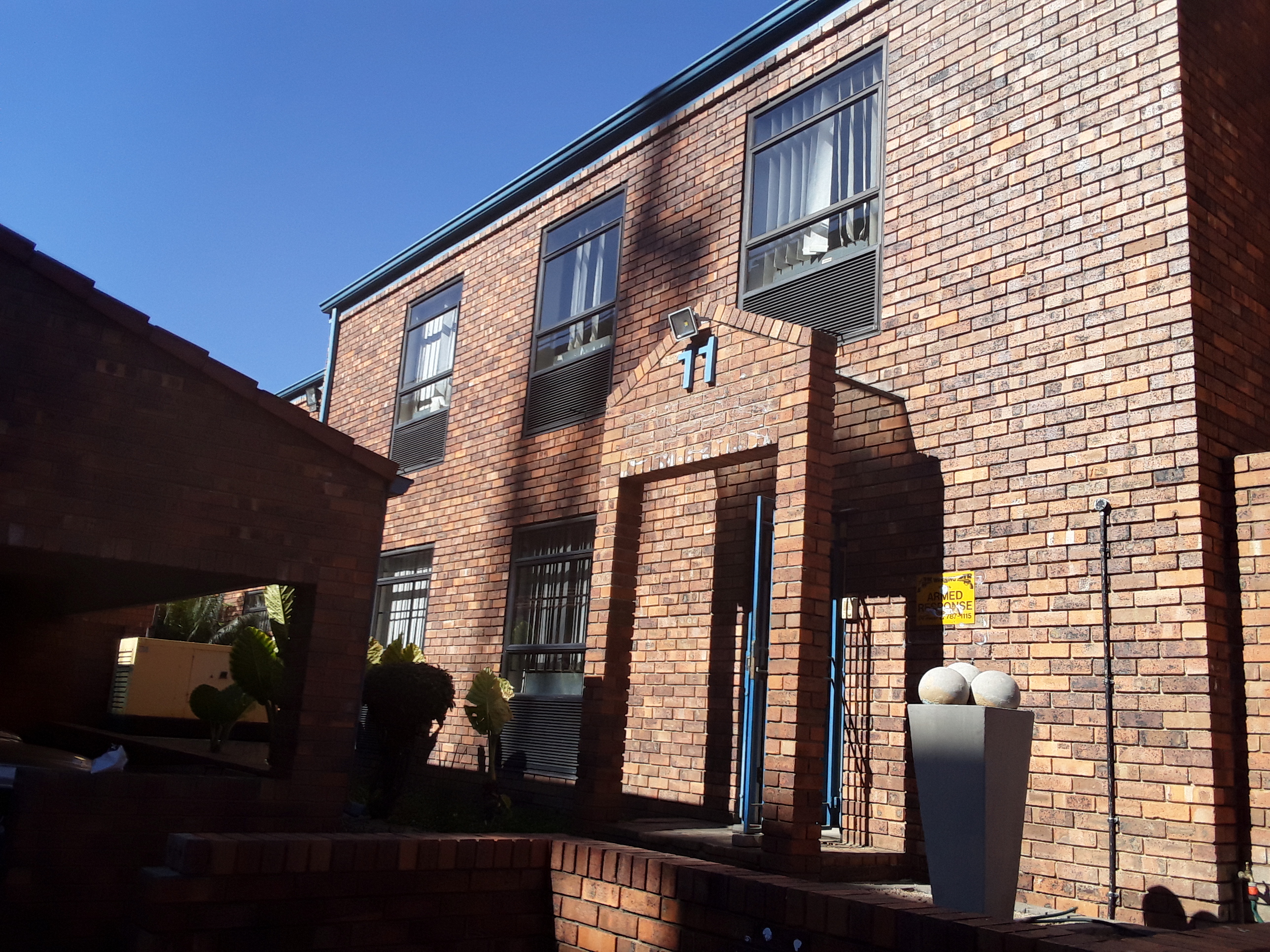 Office Space to rent at Ferndale Mews in Ferndale