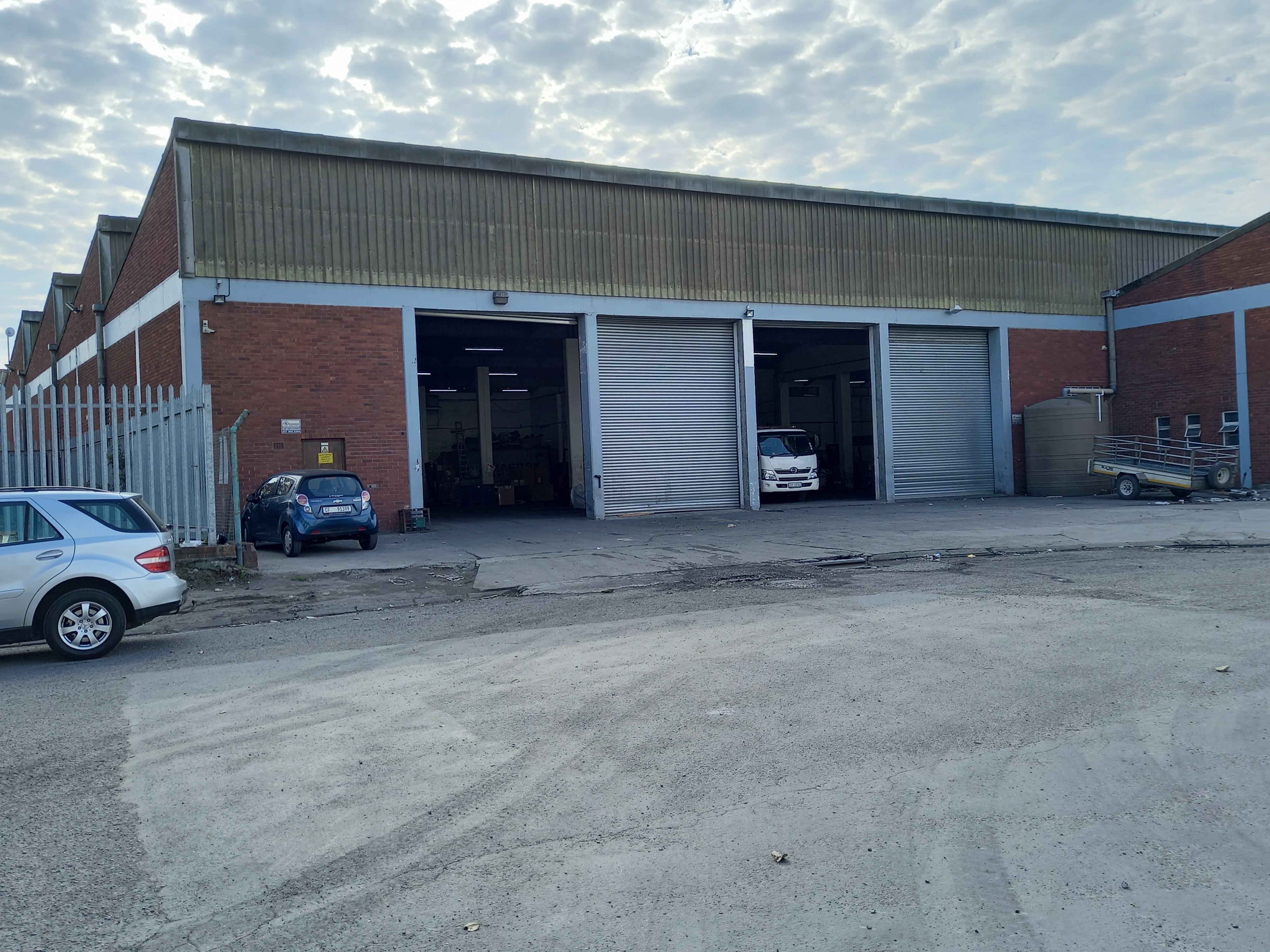 Warehouse to rent at 8 Tienie Britz - Beaconvale in Beaconvale