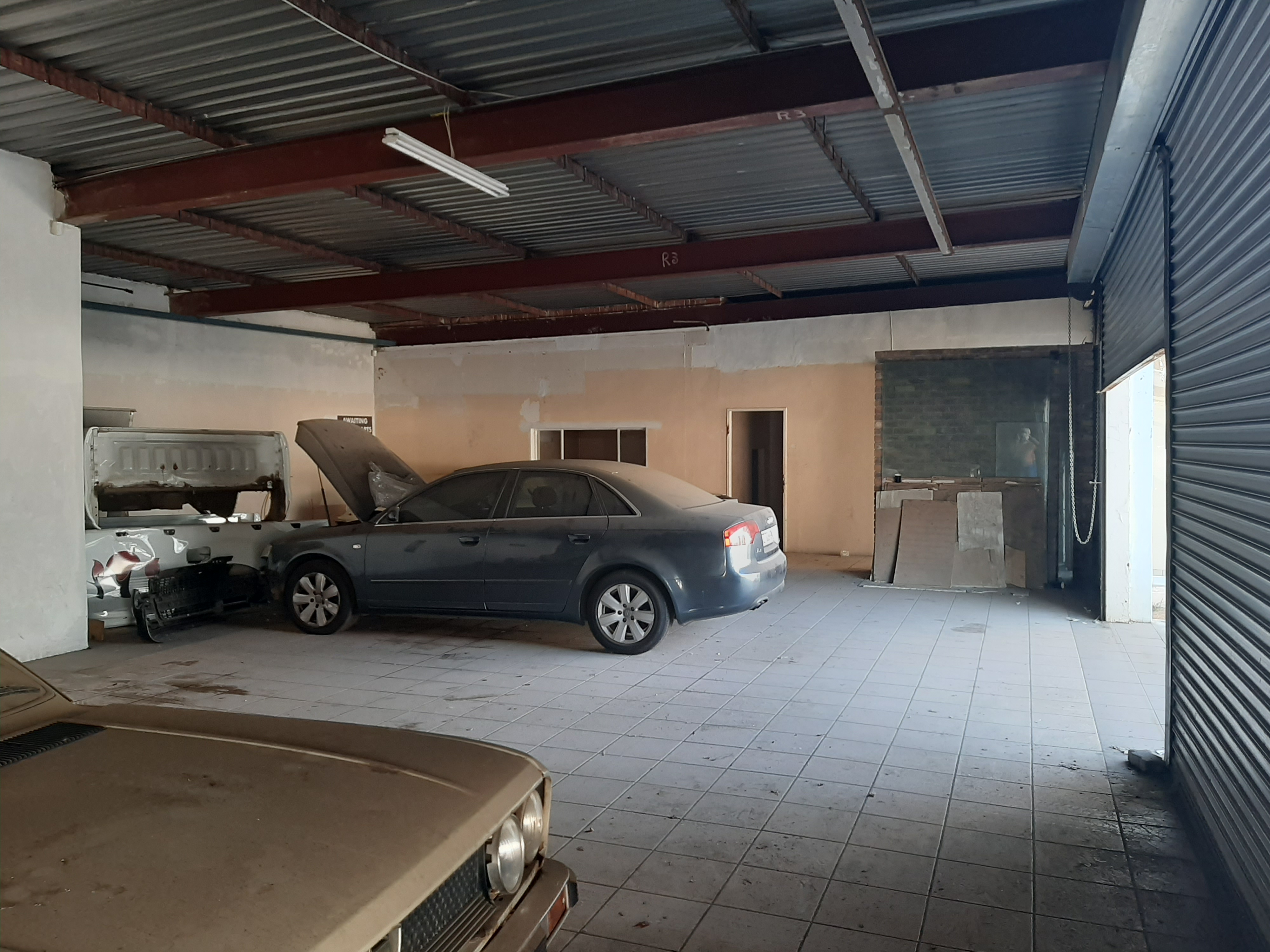 Warehouse to rent at 169 Johannesburg Road in Lyndhurst
