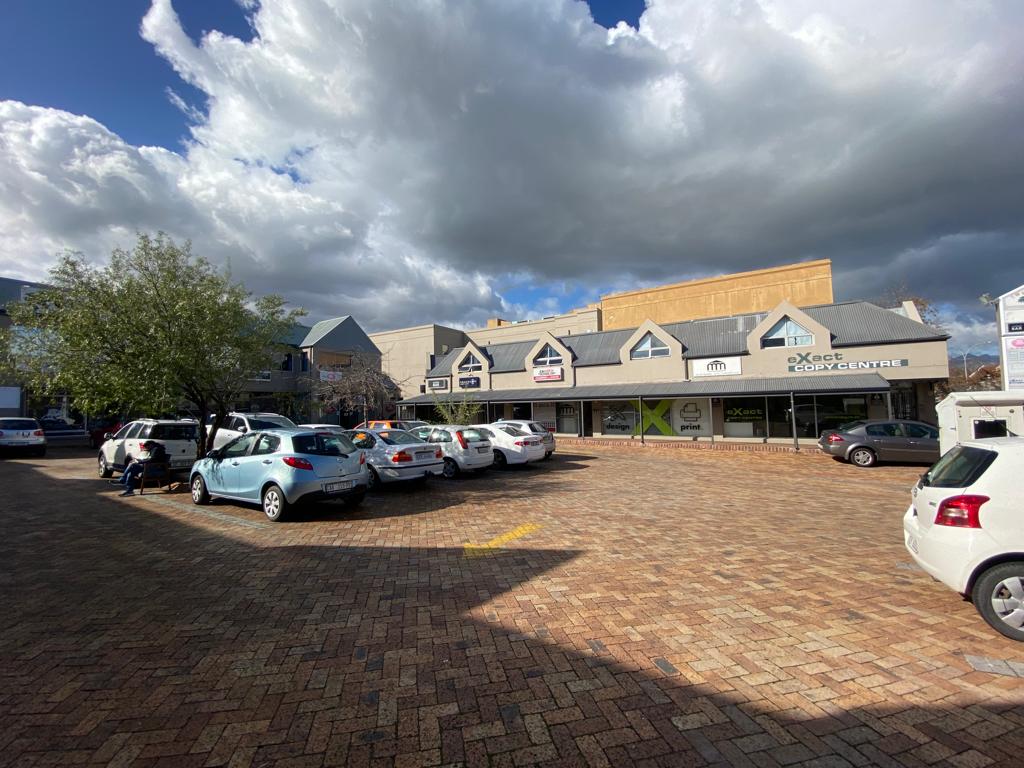 81m² Office Space to rent at Twin Oak Centre in Somerset West