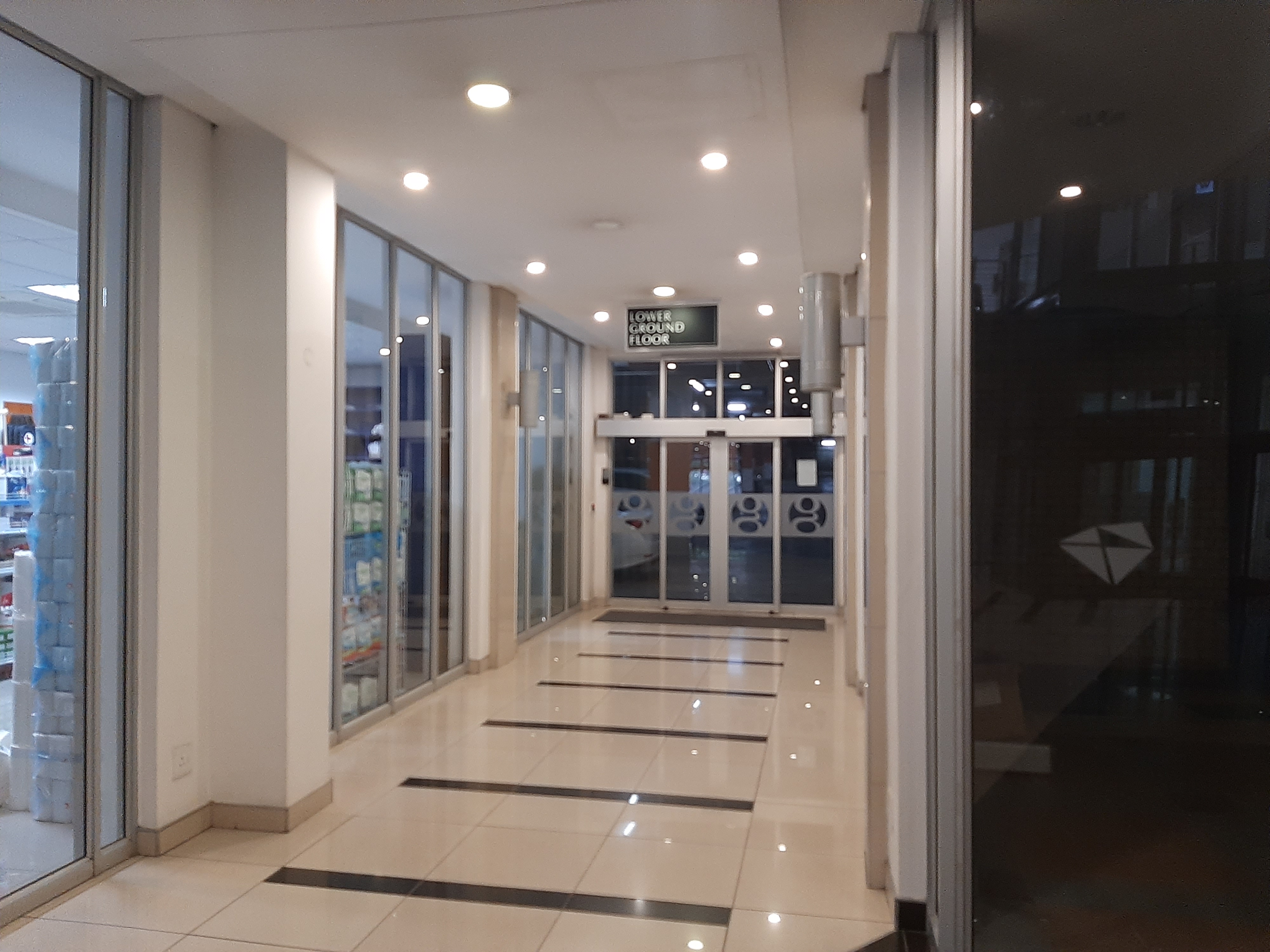 135m² Retail Shops to rent at Genesis  on Fairmount (Shopping Centre) in Fairmount