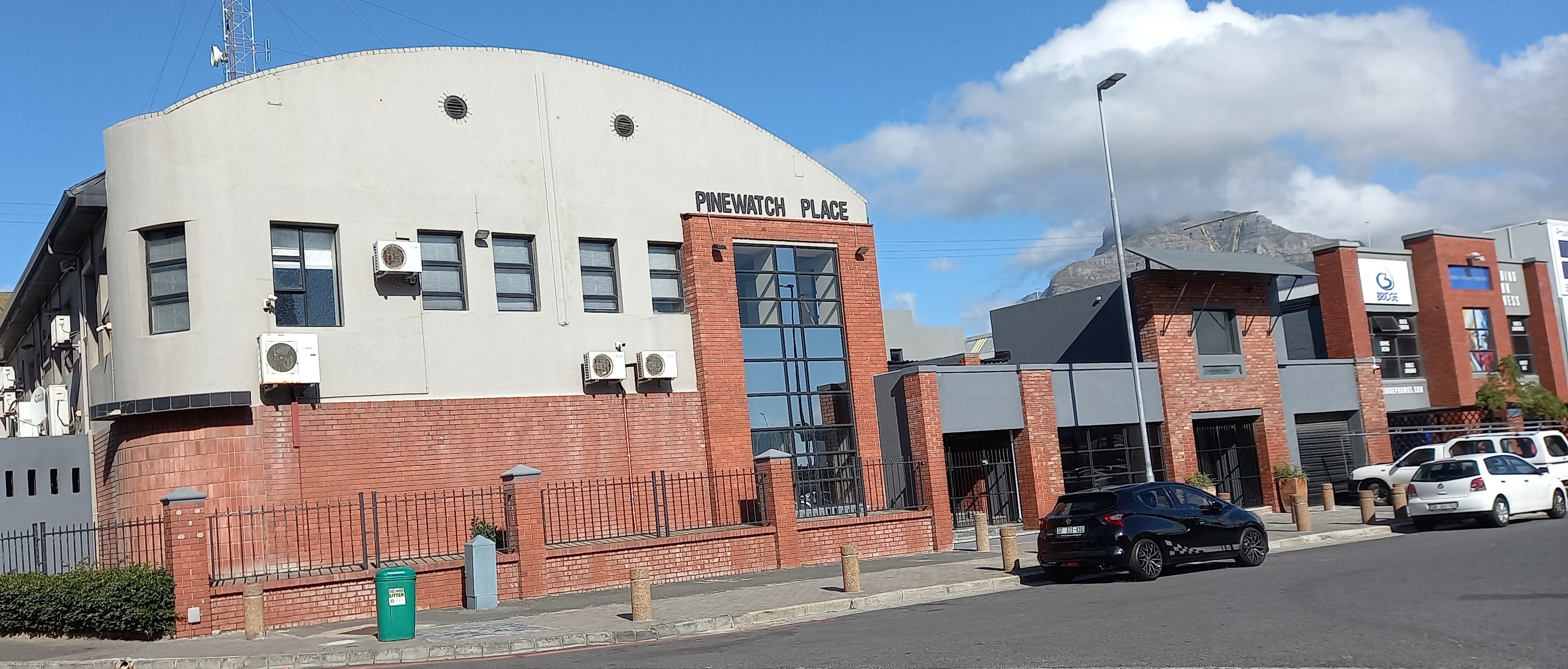 Warehouse to rent at 9 Sydow Street - Maitland in Maitland