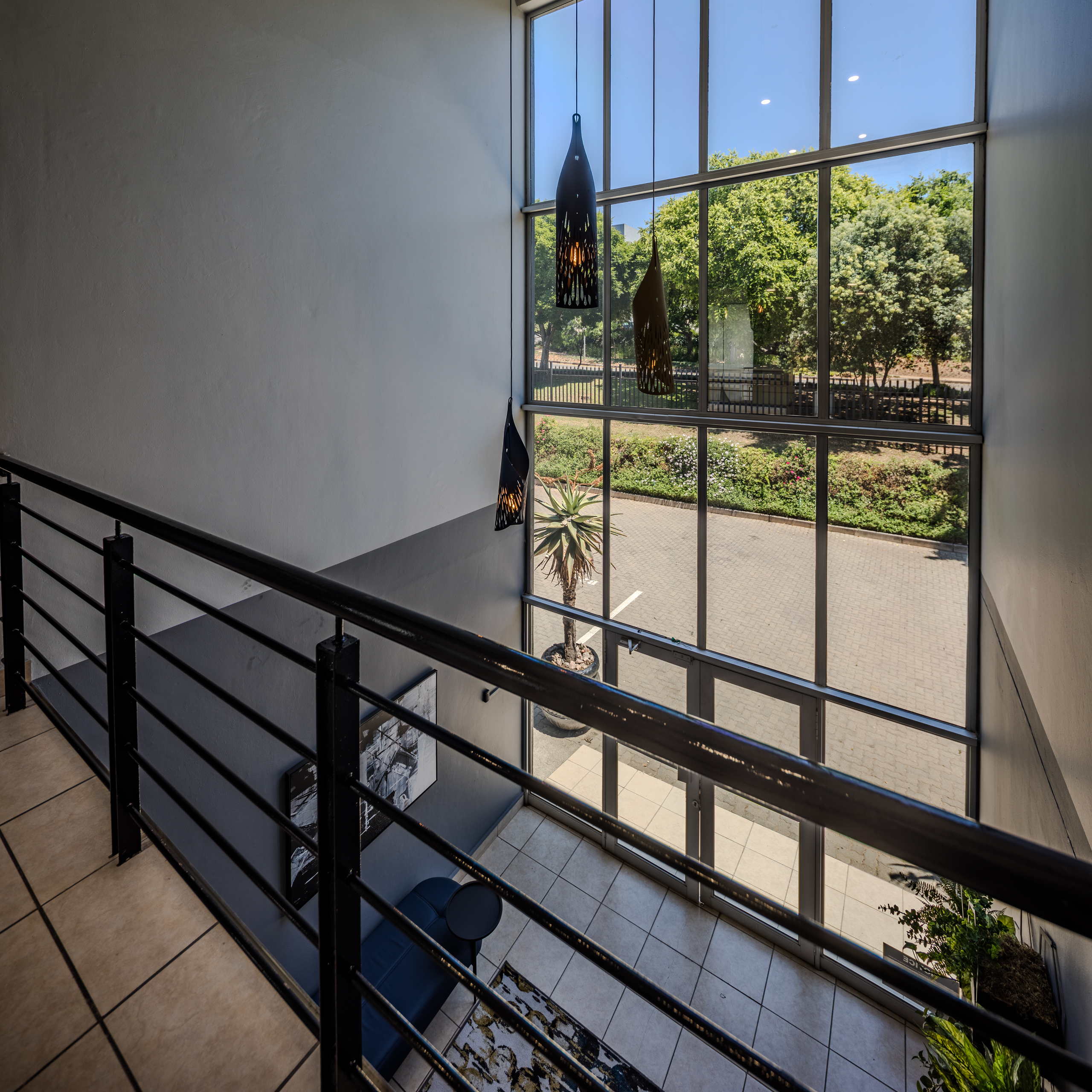 365m² Office Space to rent at Kyalami Business Park (53 Kyalami Boulevard) in Kyalami