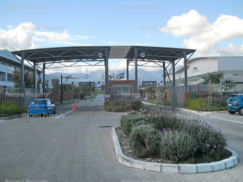 Warehouse to rent at The Grove Business Park in Somerset West
