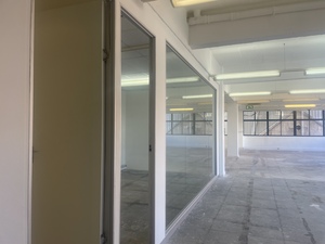 347m² Office Space to rent at 199 Loop Street - Graphic Centre in Cape Town CBD