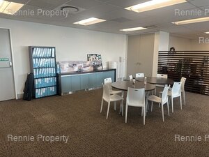 542m² Office Space to rent at 2 Long Street in Cape Town CBD