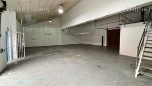 571m² Warehouse to rent at 28 Marine Drive in Paarden Eiland