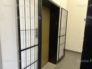 Office Space to rent at 299 Albert Road in Woodstock