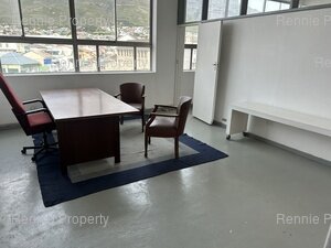 500m² Office Space to rent at 299 Albert Road in Woodstock