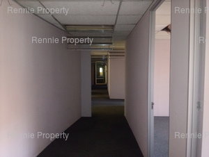 684m² Office Space to rent at Crystal Capital in Ferndale