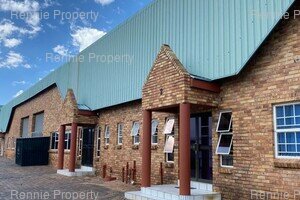Warehouse to rent at 381-382 Robertville in Robertville