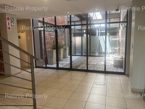 242m² Office Space to rent at 4 Karen Street in Lyme Park