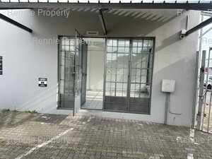 1 111m² Warehouse to rent at 5 Louis Glassman Road in Paarden Eiland