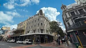 196m² Office Space to rent at Winchester House in Cape Town CBD
