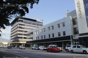 1 218m² Office Space to rent at Amber Place in Foreshore