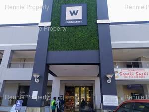 215m² Retail Shops to rent at Atterbury Boulevard in Faerie Glen