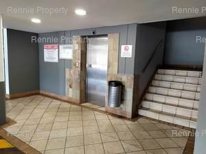 215m² Retail Shops to rent at Atterbury Boulevard in Faerie Glen