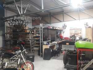 Warehouse to rent at Chayyim Park in Stikland