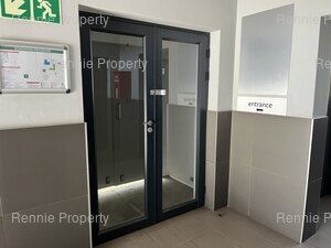 235m² Retail Shops to rent at Cross Place in Bryanston