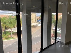 680m² Office Space to rent at Eastwood Office Park Bedfordview (11B Riley Road) in Bedfordview