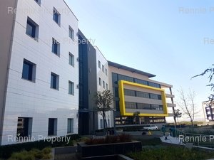 178m² Office Space to rent at Eco Glades 1 in Highveld