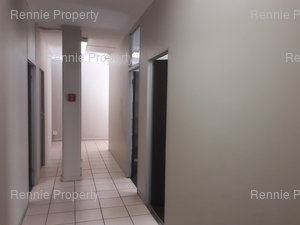 152m² Office Space to rent at Ferndale Mews in Ferndale