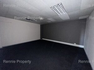 150m² Office Space to rent at Frazzitta Business Park - Milnerton in Marconi Beam