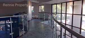 Warehouse to rent at Glomail Head Office in Vorna Valley