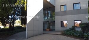 Warehouse to rent at Glomail Head Office in Vorna Valley