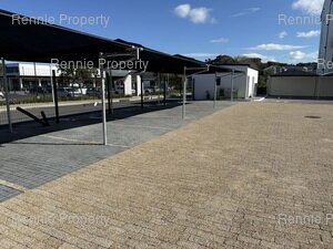 159m² Office Space to rent at Halo Medical Suites Paardevlei in Paardevlei