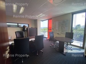 311m² Office Space to rent at HQ Bedfordview in Bruma