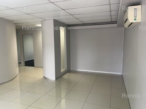 235m² Office Space to rent at Hurlingham Office Park in Hurlingham
