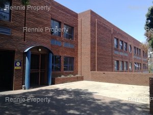 559m² Office Space to rent at Kensington B in Kensington B